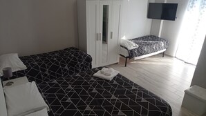 Room - BeB Albachiara  (Senise)