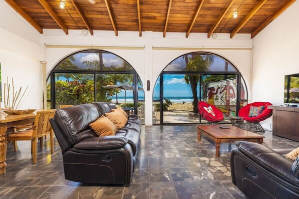 Biệt thự | 3 phòng ngủ, truy cập Internet tốc độ cao