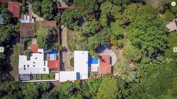 Villa | 5 bedrooms, Internet