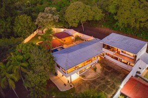 Rumah | 5 kamar tidur dan internet