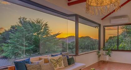 Few Steps to Beach Private Pool and Jacuzzi