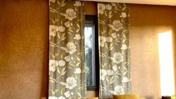 3 habitaciones, wifi gratis y ropa de cama