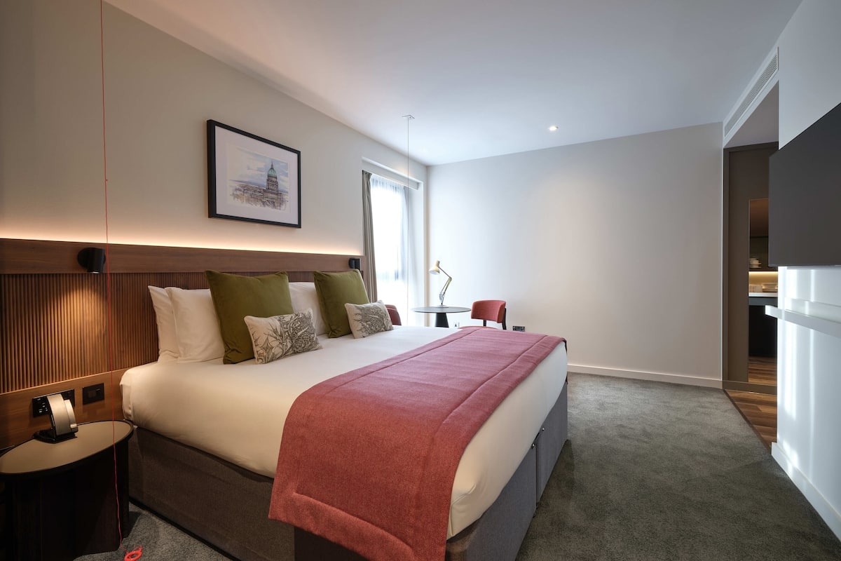 1 habitación y ropa de cama de alta calidad