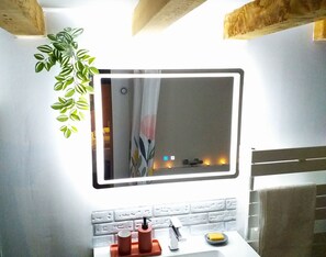 Interior - Le Paisible - Gare - Duplex - Netflix (Grenoble)