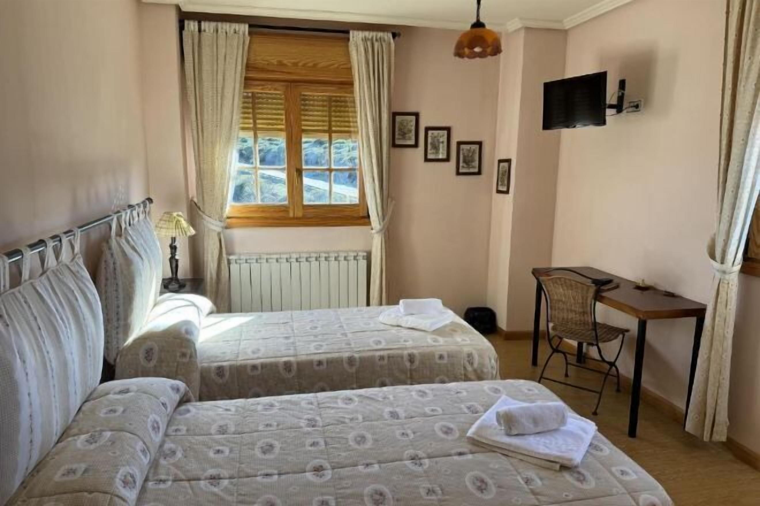 Individually decorated, individually furnished, soundproofing, free WiFi