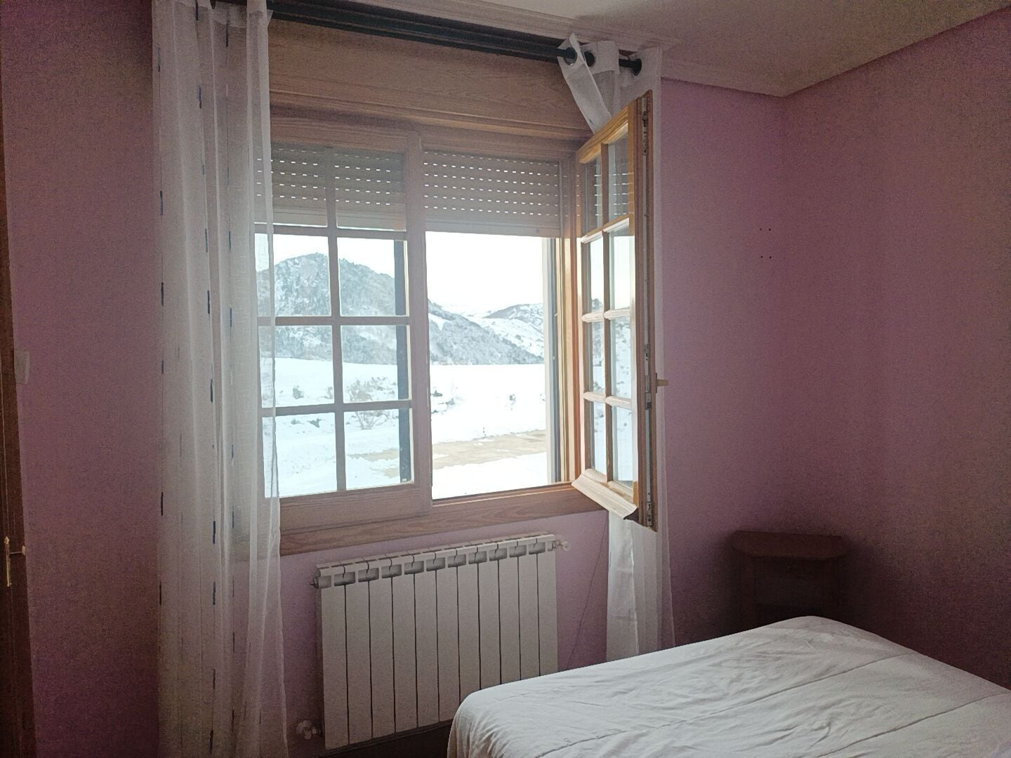 Traditionele tweepersoonskamer | Individueel gedecoreerd, individueel gemeubileerd, geluiddichte muren