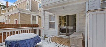 Greenridge Getaway:Near Universities & Attractions