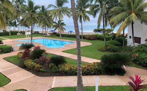 Casa Blanca Same Atacames Ecuador Beach Front