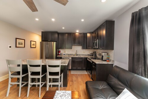 Perfect Location in North Conway Village

