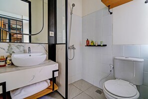 Dusche, Handtücher, Seife
