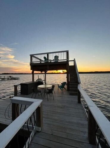 Lake Blackshear House literally over the water for stunning views!