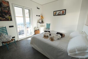 Habitación Confort doble | Ropa de cama de alta calidad y edredones de plumas