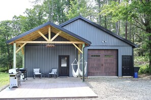 Terrace/patio - 2 Cabins, Private, Stargazing +ATV Trail Access (Galeton)