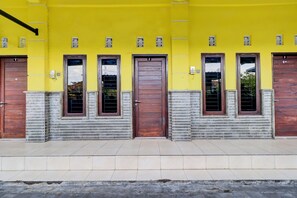 Lobby - OYO Life 92841 Kos 88 (Perean Tengah)