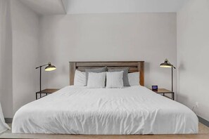 3 bedrooms, iron/ironing board, travel crib, WiFi
