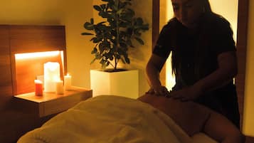 Salas de tratamiento para parejas y tratamientos corporales