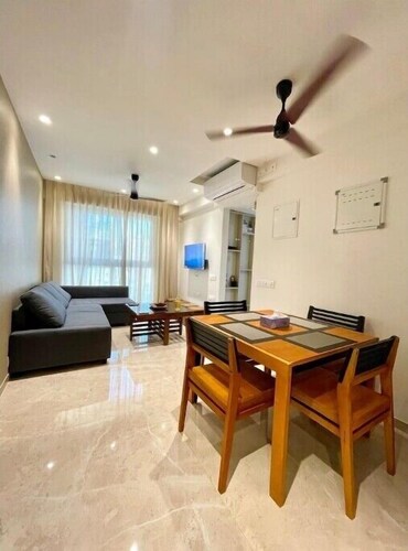 1 BHK in Hiranandani Powai.


