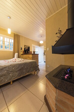 Basic-Studio | 3 Schlafzimmer, kostenloses WLAN, Bettwäsche