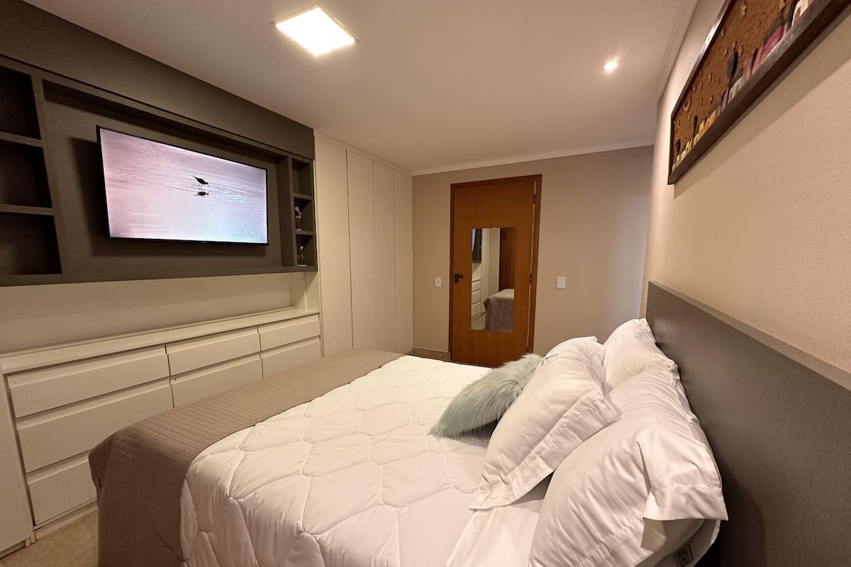 Deluxe Room | 3 bedrooms, free WiFi, bed sheets