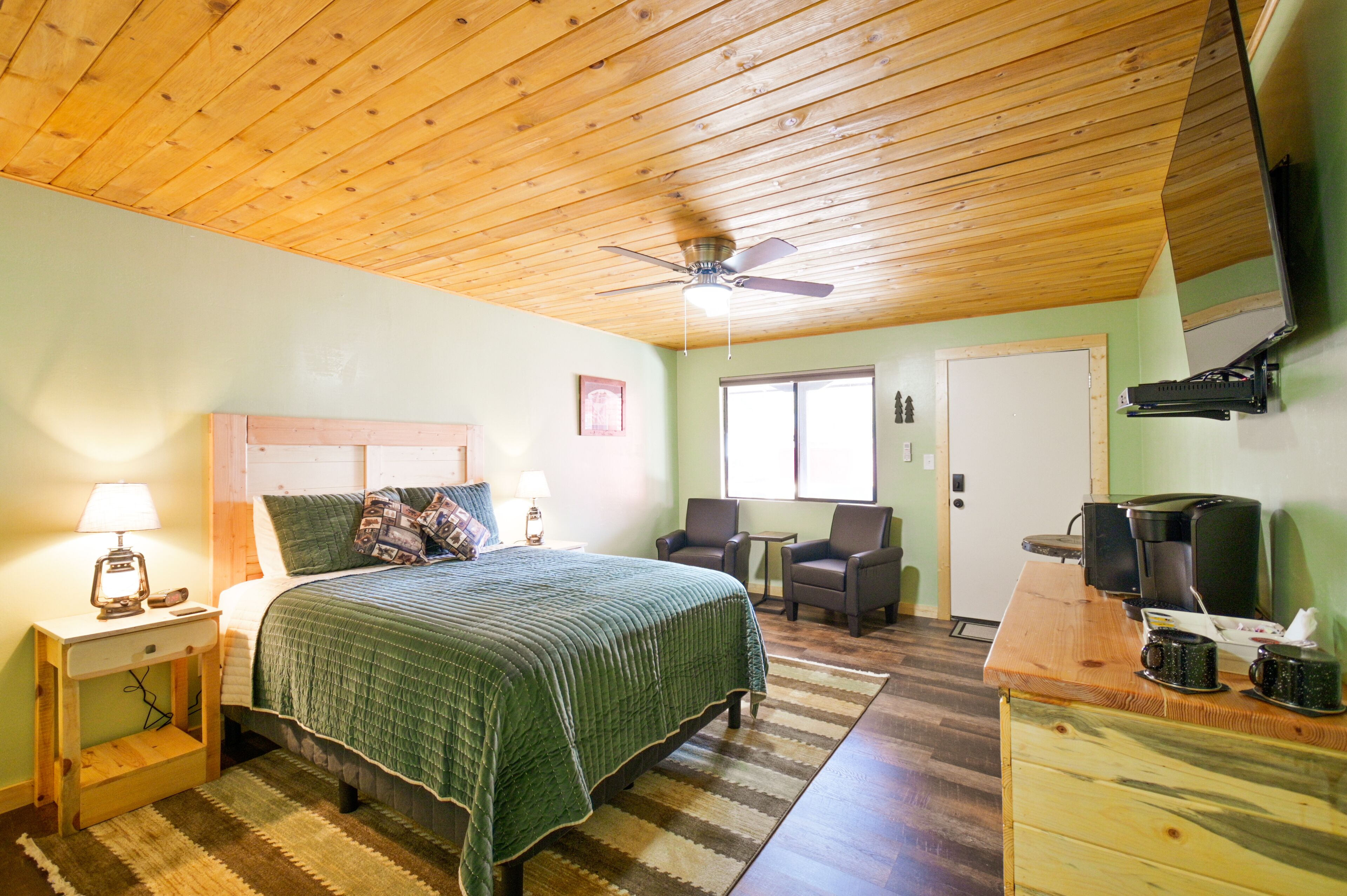 A2 The Doe | Individually furnished, free WiFi