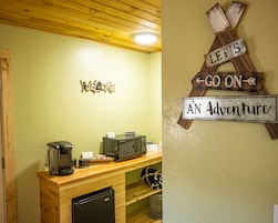 B7 Snowline | Individually furnished, free WiFi