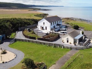 Exterior - 2 bedroom accommodation in Llanon Aberystwyth (Llanon Aberystwyth)