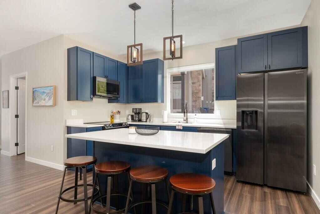 雪櫃、微波爐 、焗爐、爐具