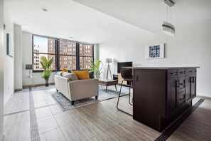 Deluxe Apartment | Private kitchen