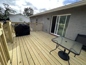 Terrace/patio - Cozy headquarters w/ big open spaces! Come and relax!  (Jacksonville)