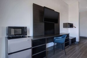 Room amenity - Motel 6 Dallas, TX - Methodist Charlton Medical Ctr. (Dallas)