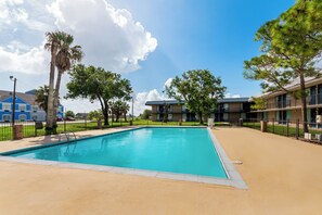 Pool - Motel 6 Port Lavaca, TX (Port Lavaca)