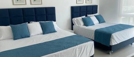 2 chambres, fer et planche à repasser, Wi-Fi, draps fournis