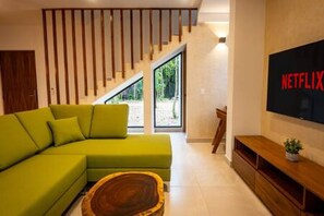 2 bedrooms, Internet - Villa Chacchoben Resort Pool AC Fast Internet (Bacalar)
