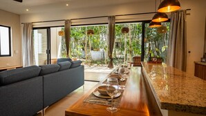 Room - Villa Calakmul Resort Pool AC Fast Internet (Bacalar)