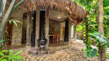 Casa, para fumadores | 2 habitaciones y internet