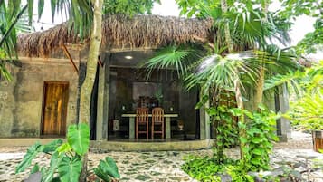 House, Smoking | 2 bedrooms, Internet