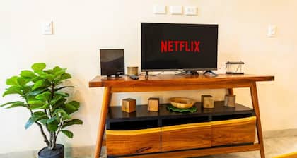 Luxury Apartment Right Next to the Lagoon