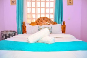 2 dormitorios, tabla de planchar con plancha, wifi y ropa de cama
