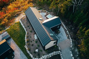 Exterior - Peaceful 2-Bedroom Coastal Cottage with Hot Tub (Chester)