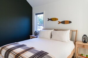 2 عدّة غرف نوم ومكواة/لوح كي وواي فاي مجانًا وملاءات أسرّة