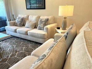 Televisión y reproductor de DVD 