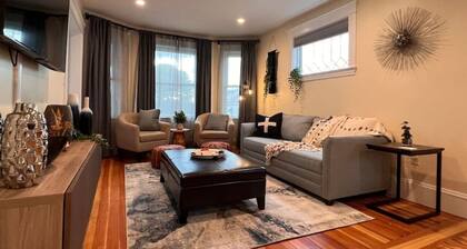 PEACE IN THE CITY - Humble Luxury minutes from Boston, Beach & Casino