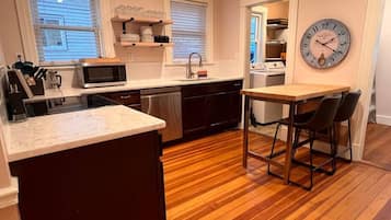 Fridge, dishwasher, cookware/dishes/utensils