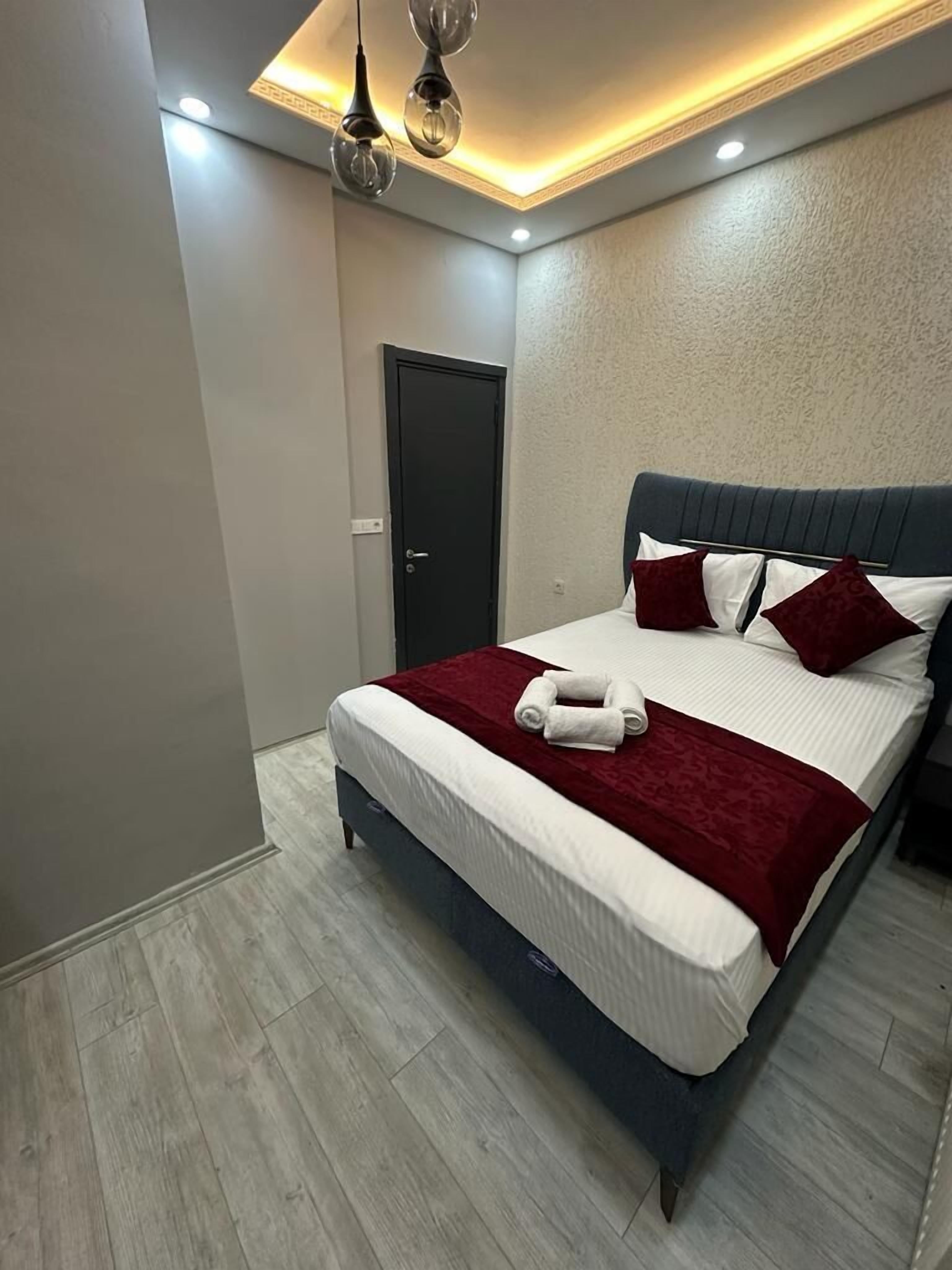 Apartamento superluxo | 1 quarto, escrivaninha, cortinas blackout, quartos à prova de som