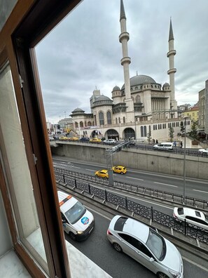 Luxury Apartment | 1 bedroom, desk, blackout drapes, soundproofing - The Square 30 (Istanbul)