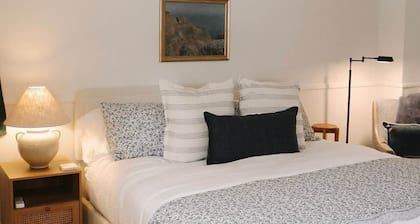 The Lake Room - #12