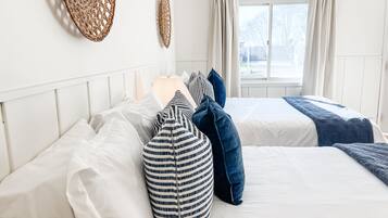 Internet, bed sheets