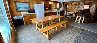 Cabin 2 Lakefront Family Resort