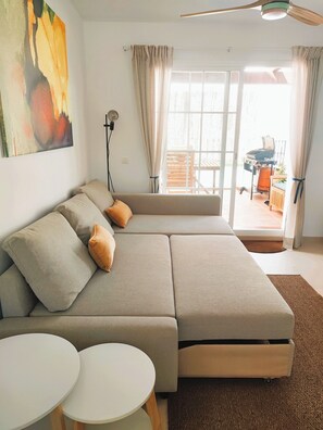 Smart-tv och eldstad