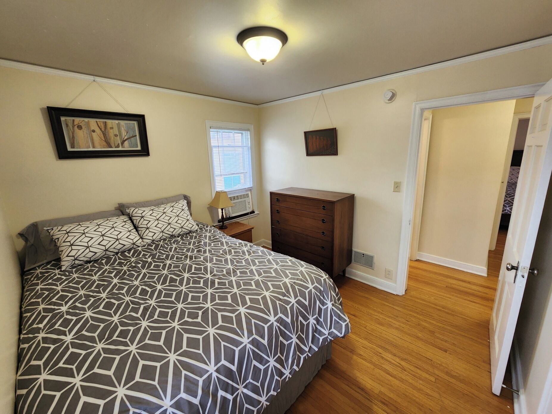 2 soverom, wi-fi og sengetøy